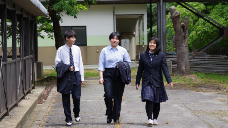 制服２
