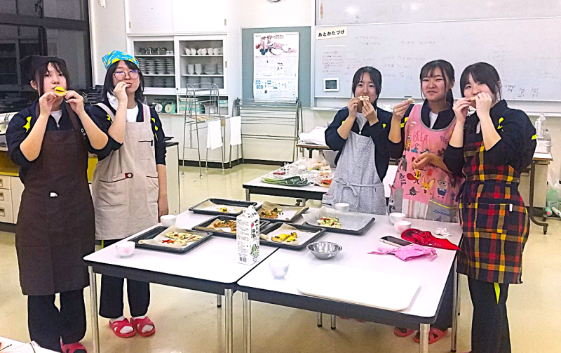 コラボパン２-1