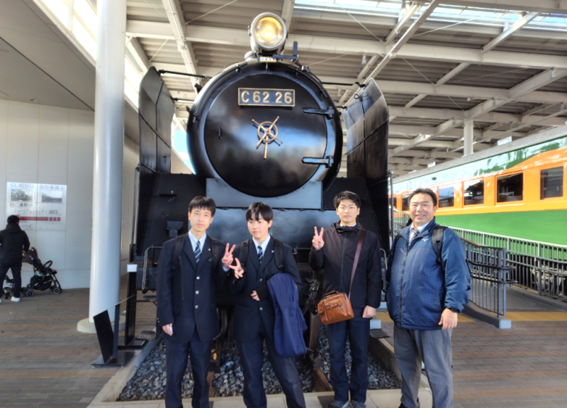 駅周辺2